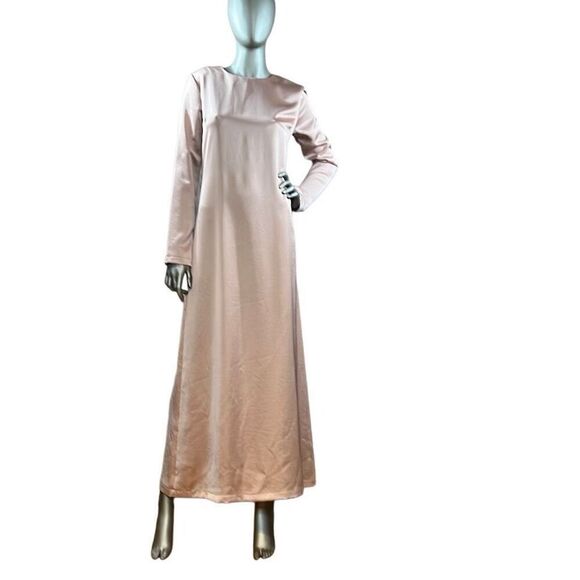 NWT SOALLURE Satin Blush Long Trapeze Dress (004) - Picture 4 of 16